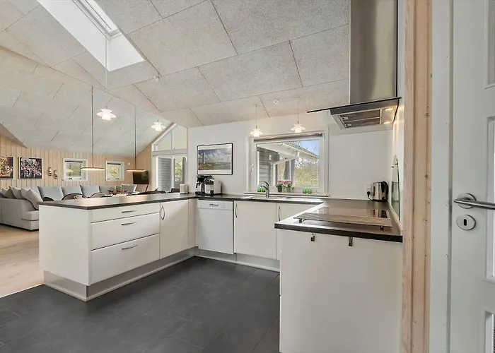 Bv313-blavand-hvidbjerg-strandvej-40 בלבאנד